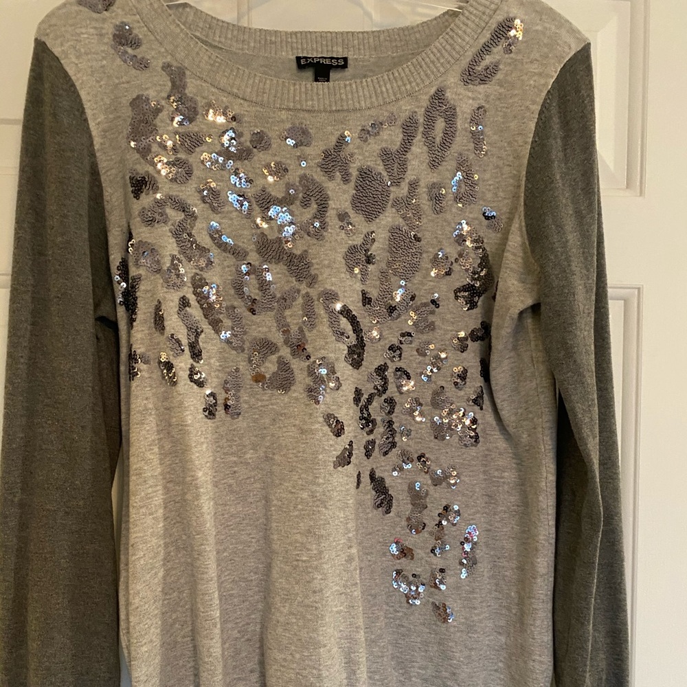 Express sweater - Picture 2 of 8